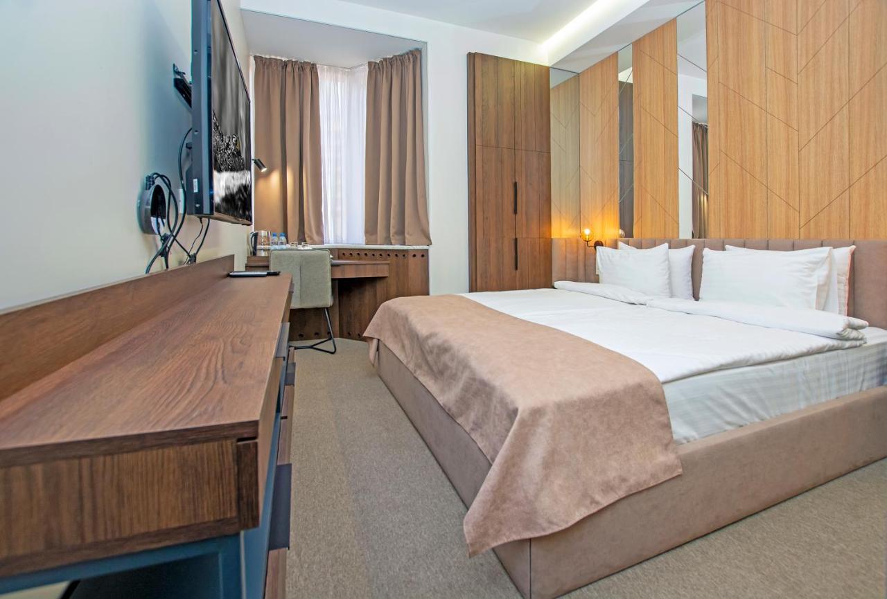 יירבאן Cartez Hotel מראה חיצוני תמונה
