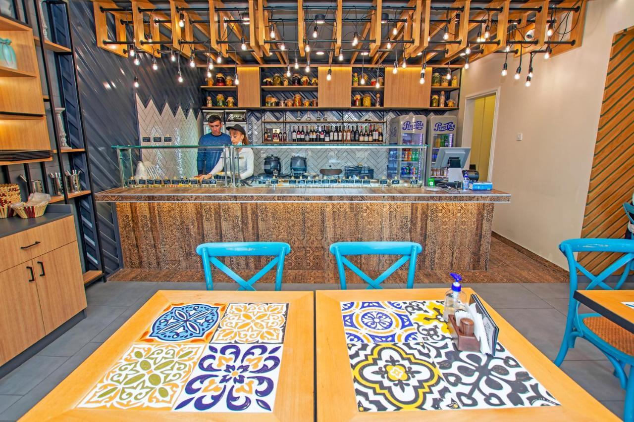 יירבאן Cartez Hotel מראה חיצוני תמונה