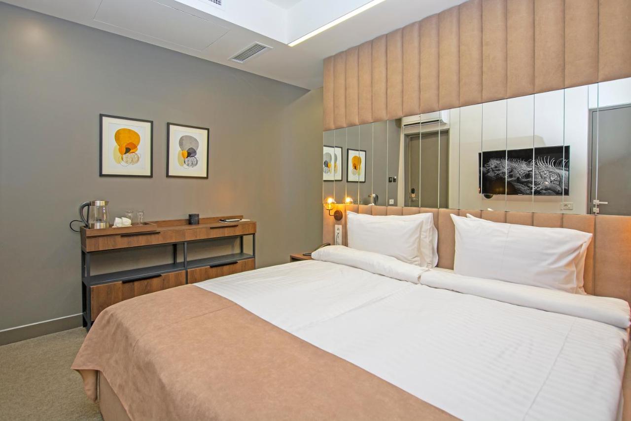 יירבאן Cartez Hotel מראה חיצוני תמונה