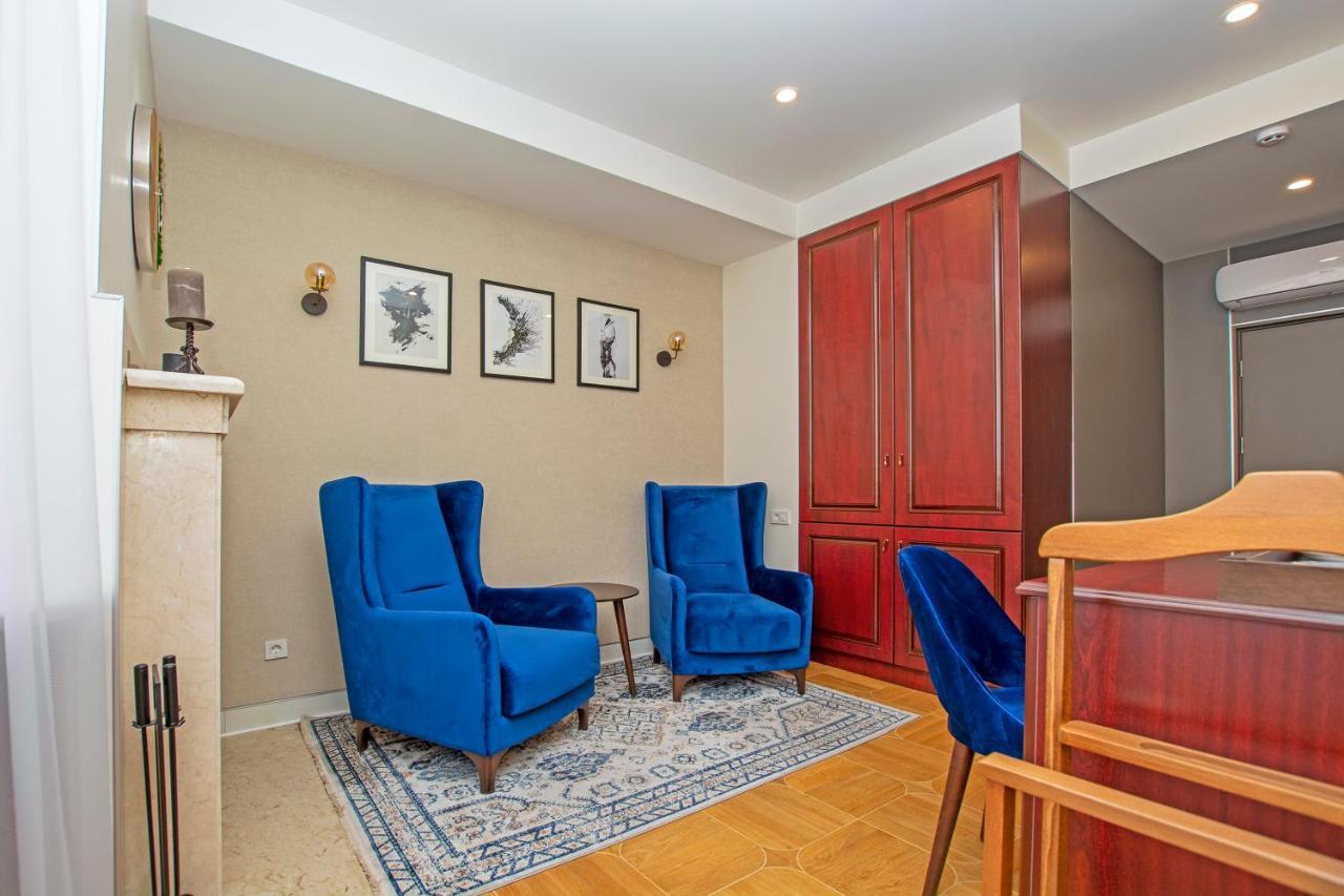 יירבאן Cartez Hotel מראה חיצוני תמונה